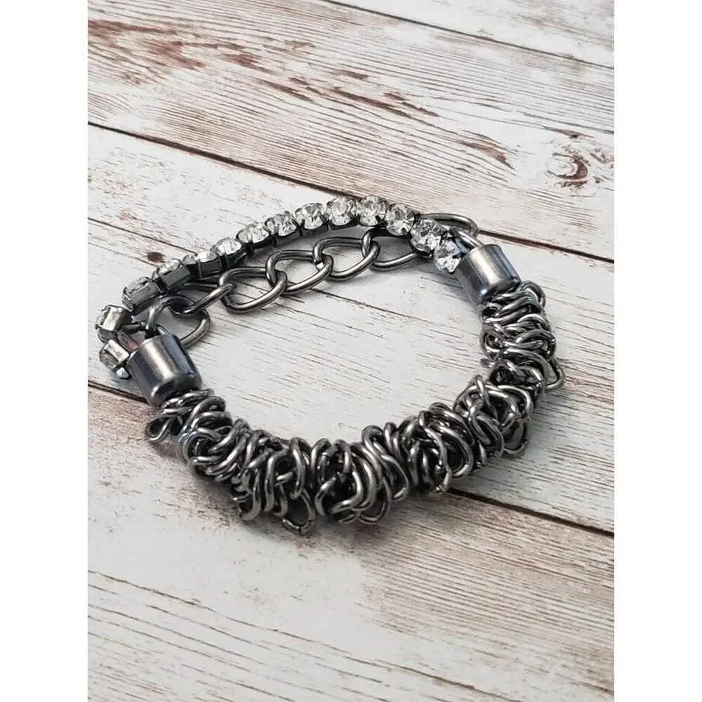 Unbranded stretch bracelet